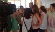 Atenci als mitjans de comunicaci. El senyor Vicent Serra, President del Consell Insular d'Eivissa, amb el Rector de la UIB, a la seu del Consell Insular d'Eivissa