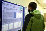 Exposici La investigaci del Departament de Qumica al hall de l'edifici Mateu Orfila