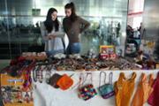 11/12/2014 Mercadet de comer just, entitats socials i artesania local