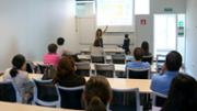 28/04/2015 Taller Etiquetatge d'aliments, llegint la lletra petita, a crrec de Leticia Lozano 