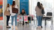 Taula informativa de Sexconsulta, a crrec de Sexconsulta de Palmajove. Informa't del servei de Sexconsulta  i du-te'n un detallet.