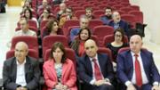 Dilluns 3 d'abril. Inauguraci de la Setmana del Postgrau, entrega de premis dels Premis Santander-UIB als millors estudiants de mster i doctorat. Son Lled, sala d'actes.