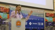 Enrique Zas: Astrofsica Multimessenger: una visin sesgada de UHE Astroparticle Physics.