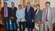 Bartomeu Dey, Enrique Garca, Lloren Huguet, Marat Syrlybayev, Makhabat Ramazanova i Anuarbek Kakabayev - Foto: A.COSTA/UIB