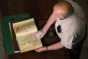 La UIB assessorar el Consell de Mallorca sobre el fons documental de la Biblioteca Balear del Monestir de la Real - Foto: A.COSTA/UIB