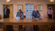 Acte de signatura: Vicens Canals, Lloren Huguet, Gabriel Sampol i Carme Sampol - Foto: A.Costa/UIB