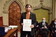 Maria Gil Llins rep el premi al millor estudi d?investigaci en Infermeria 2021 - Foto: COIBA