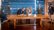 Signatura de l'acord de collaboraci - Foto: A.Costa/UIB