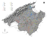 Figura 5: mapa comparatiu de correspondncia entre la direcci dels embats (fletxes de colors) establerta en l?estudi d?Alomar i Grimalt, i les lnies de corrent dels embats dibuixades en l'estudi de J. M. Jans i E. Jaume l?any 1946, a partir d'enquestes a pagesos i pescadors.