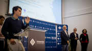 Tercer premi: Carlos Veny: Aplicaci en realitat virtual de muntatge d?ordinadors - FOTO: A.Costa/UIB