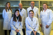Membres del Laboratori d'Investigaci en Litiasi Renal de la UIB, dirigit pel doctor Flix Grases - Foto: A.COSTA/UIB