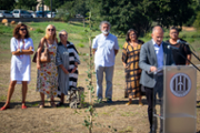 La UIB planta un roure en memria d'Agust Villaronga - Foto: A.COSTA/UIB