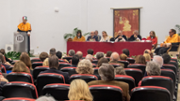 El doctor honoris causa llegeix la lli magistral. - Foto: A.COSTA/UIB