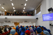 La Coral interpreta el Gaudeamus igitur. | Foto: A.COSTA/UIB